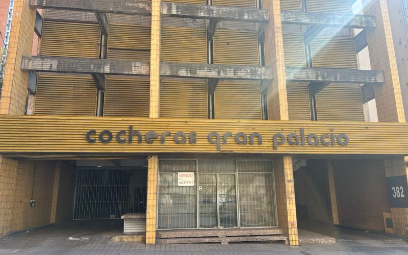 Cochera en Venta en Córdoba
